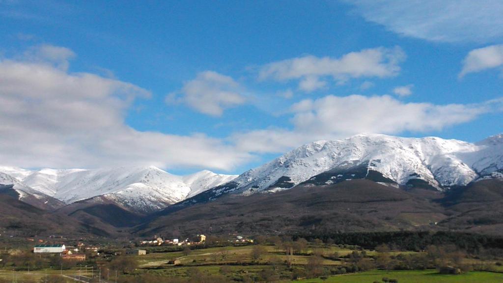 Complejo Turistico Las Canadas Casas De Campo- Actividades Gratuitas Todos Los Fines De Semana Banos De Montemayor Extérieur photo